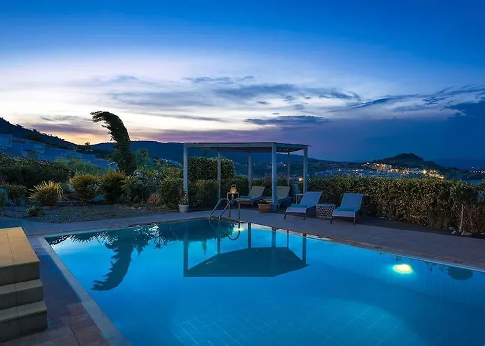 Sunshine Very Close To The * Líndosz