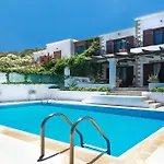 فيلة Sunshine Very Close To The *